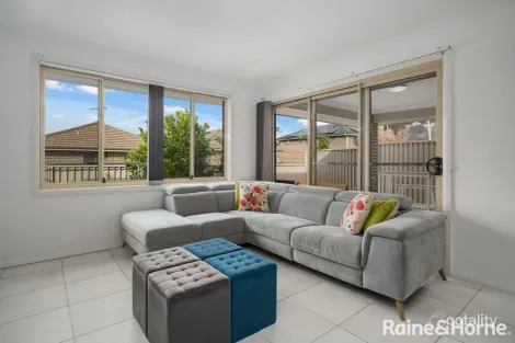 Property photo of 10 Tellicherry Road Glenfield NSW 2167