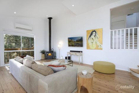 Property photo of 2 Driftwood Avenue Narara NSW 2250