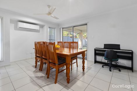 Property photo of 5 Deschamps Close Loganlea QLD 4131