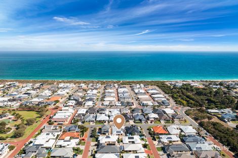 10 Lady Stirling Pde, Madora Bay, WA 6210