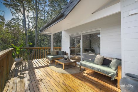 Property photo of 2 Driftwood Avenue Narara NSW 2250