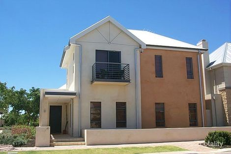 37 Coral Tree Ave, Subiaco, WA 6008