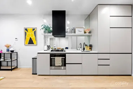 Property photo of 9/5 Curlew Court Doncaster VIC 3108