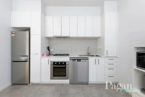 Property photo of 28 Lethbridge Street Moonee Ponds VIC 3039