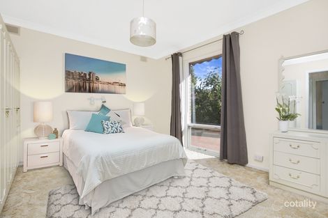 Property photo of 23 Collins Parade Hackham SA 5163