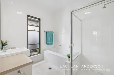 Property photo of 5/210 Westminster Avenue Golden Beach QLD 4551