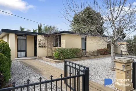 43 Poulston St, Long Gully, VIC 3550