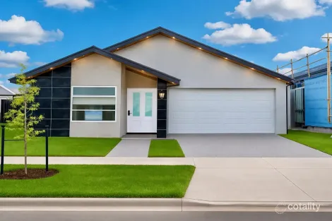 54 Powderbark Cres, Mickleham, VIC 3064