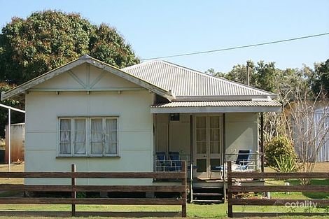 3 Palm Ave, Seaforth, QLD 4741