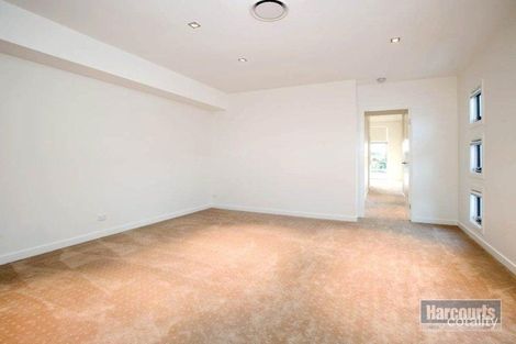 Property photo of 2/22 East Quay Drive Biggera Waters QLD 4216