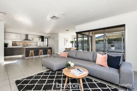 Property photo of 27 Paraffin Drive Leopold VIC 3224