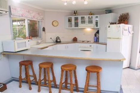 Property photo of 3 Helena Court Rowville VIC 3178