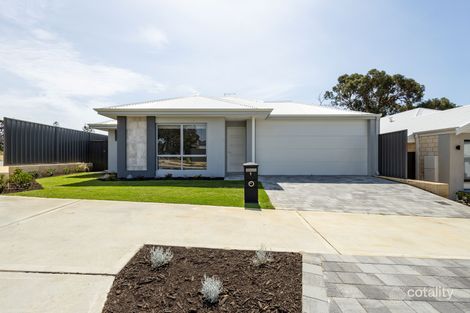 1 Koolbardi St, Halls Head, WA 6210