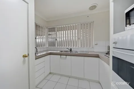 Property photo of 2/31 Third Avenue Kelmscott WA 6111
