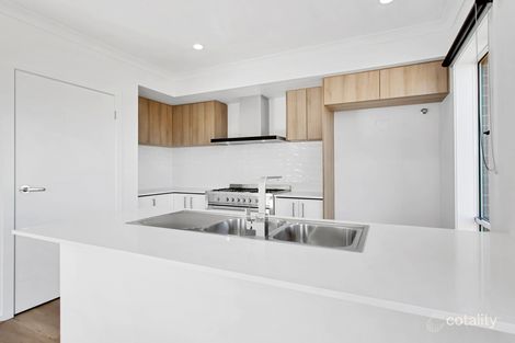 Property photo of 16 Possum Drive Beveridge VIC 3753