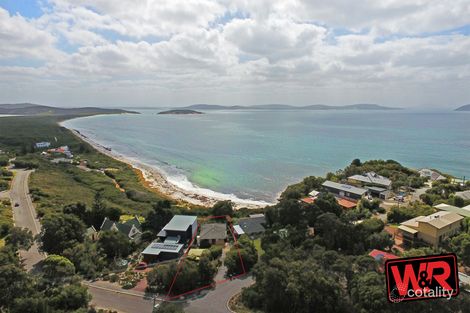 1 St Georges Cres, Goode Beach, WA 6330