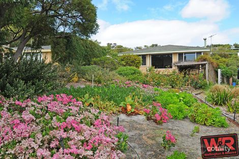 Property photo of 1 St Georges Crescent Goode Beach WA 6330