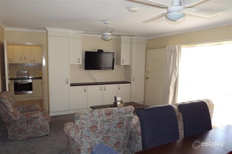 Property photo of 2/612 Prune Street Springdale Heights NSW 2641