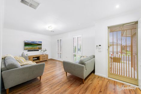 Property photo of 9 Charlesworth Crescent Burnside VIC 3023