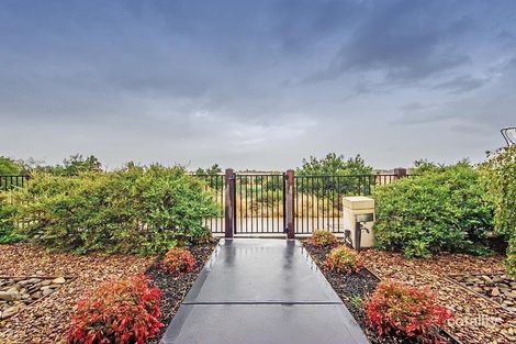 Property photo of 10 Aqua Walk Point Cook VIC 3030