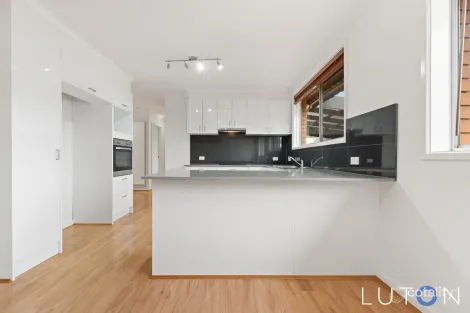 Property photo of 5 Davison Place Holt ACT 2615