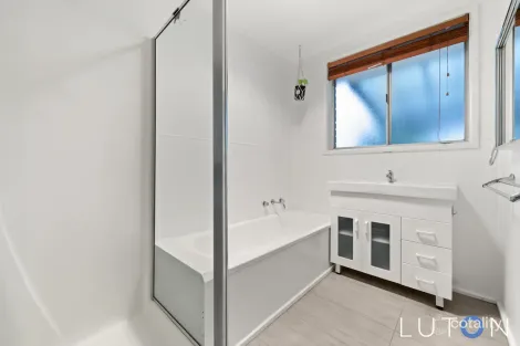 Property photo of 5 Davison Place Holt ACT 2615