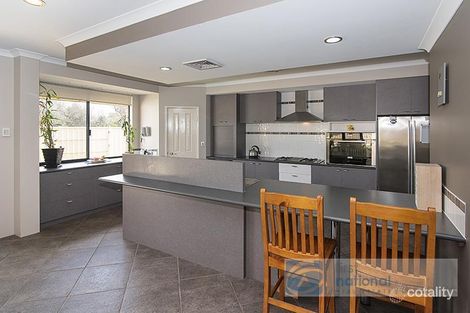 Property photo of 7 Meadow View Busselton WA 6280