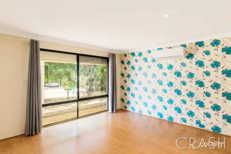Property photo of 21 McNairn Cross Leda WA 6170