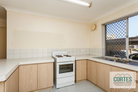 Property photo of 15/2 Pinewood Avenue Kardinya WA 6163