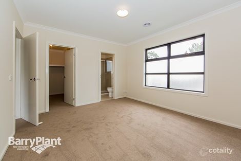 Property photo of 233 Outlook Drive Dandenong North VIC 3175