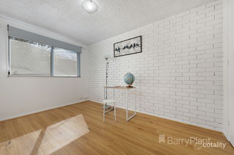 Property photo of 2/7 James Street Dandenong VIC 3175