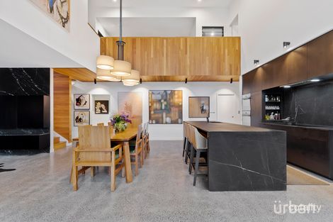Property photo of 65 Arthur Terrace Red Hill QLD 4059