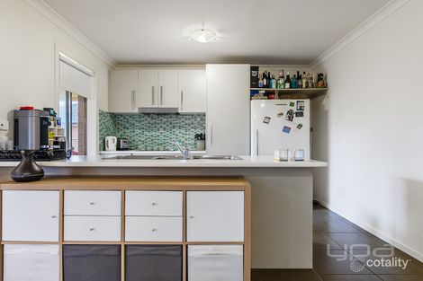 Property photo of 20 Avebury Drive Cobblebank VIC 3338