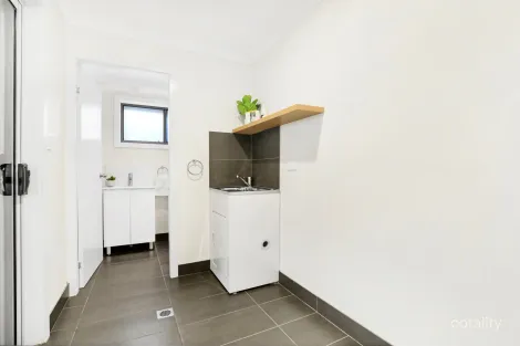 Property photo of 2/11 Valley View Crescent Albion Park NSW 2527