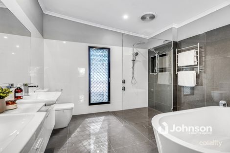 Property photo of 39 Hockings Street Holland Park West QLD 4121