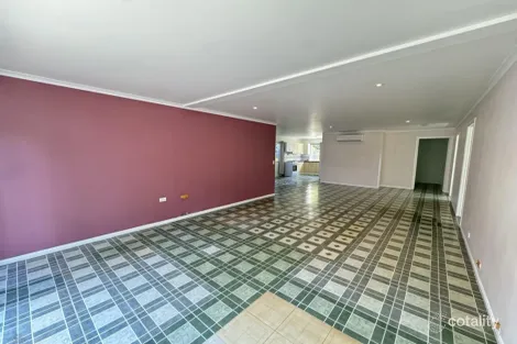 Property photo of 64 Kings Road Hyde Park QLD 4812