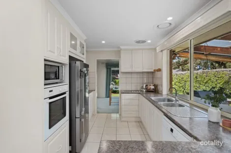 Property photo of 62 Alderford Drive Wantirna VIC 3152