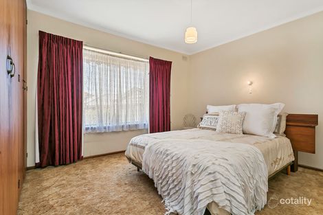 Property photo of 28 Kentwood Road Morphett Vale SA 5162