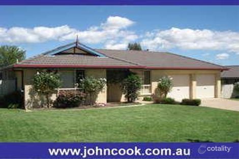 33 Northstoke Way, Orange, NSW 2800