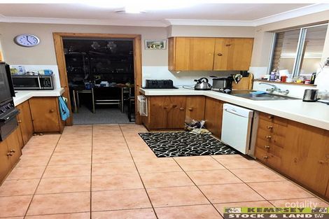 4 Fernhill Cres, Aldavilla, NSW 2440