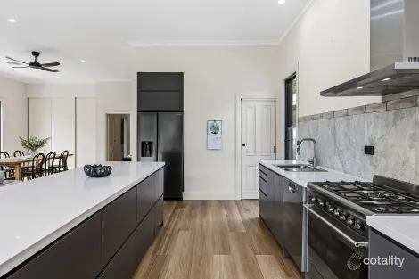 Property photo of 39 Aveland Avenue Trinity Gardens SA 5068
