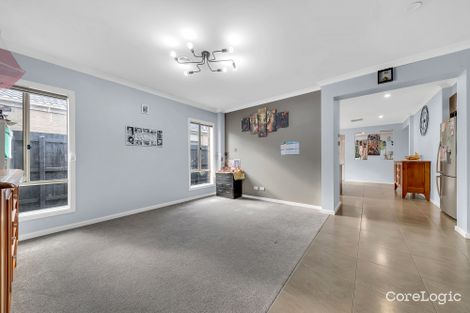 Property photo of 11 Boxgrass Street Point Cook VIC 3030