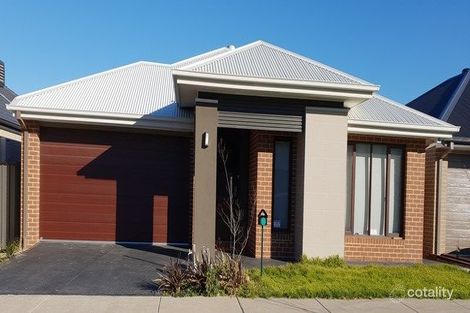 Property photo of 7 Henbury Way Wollert VIC 3750