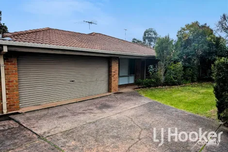 Property photo of 21 Rutland Road Berwick VIC 3806