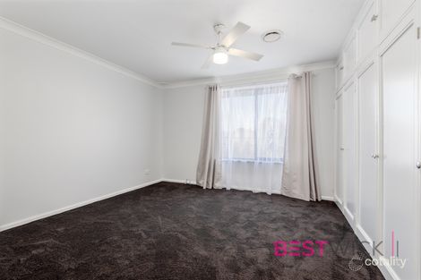 Property photo of 18 Hanover Crescent Blayney NSW 2799