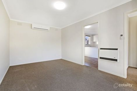 Property photo of 2/10 Duff Street Cranbourne VIC 3977