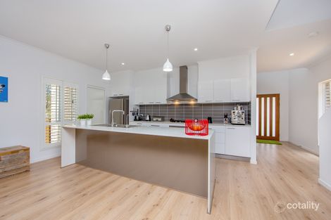 Property photo of 39 Curtis Street Manly QLD 4179