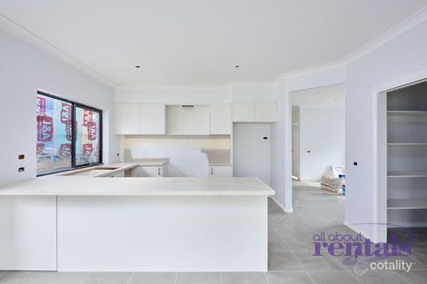 Property photo of 232 Pink Hill Boulevard Officer VIC 3809
