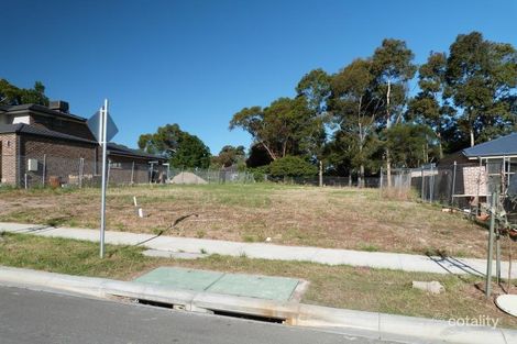 15 Auburn Gr, Croydon South, VIC 3136