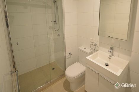 Property photo of 813/39 Kingsway Glen Waverley VIC 3150